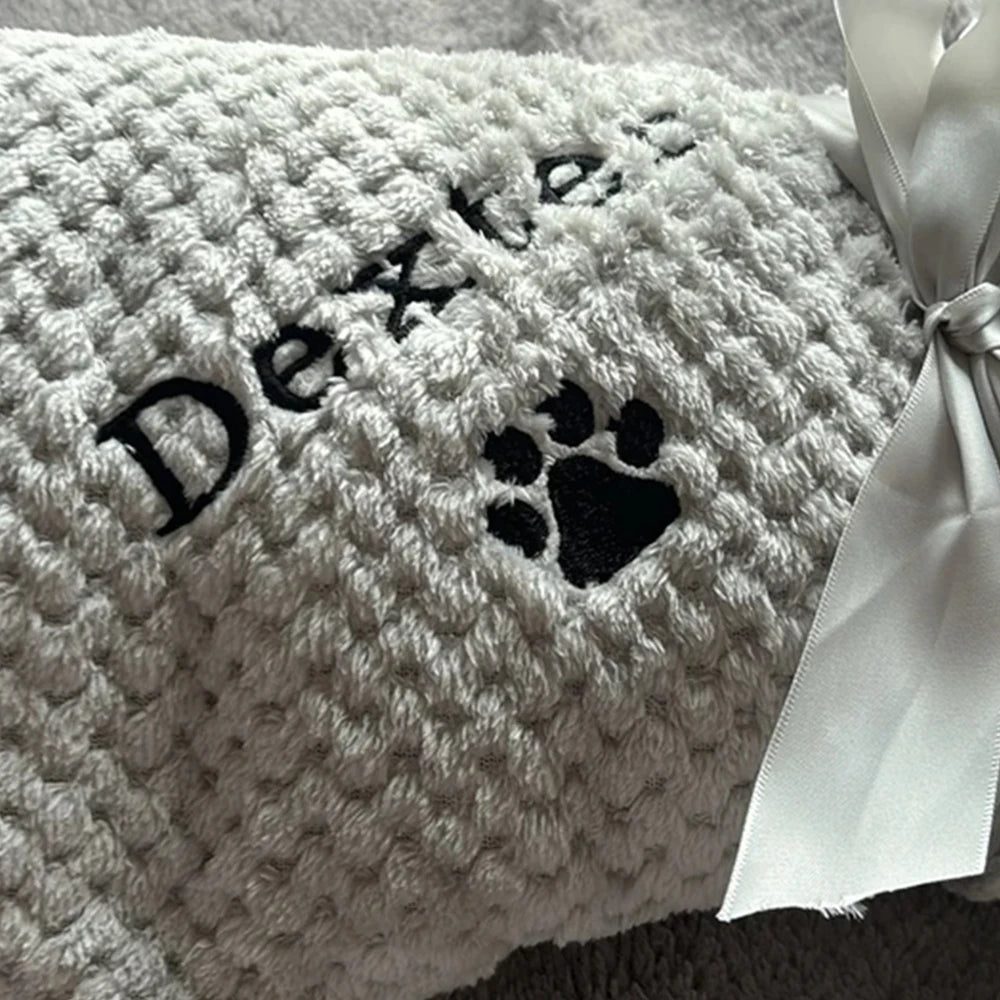 PawPrint Luxe Blanket image 3