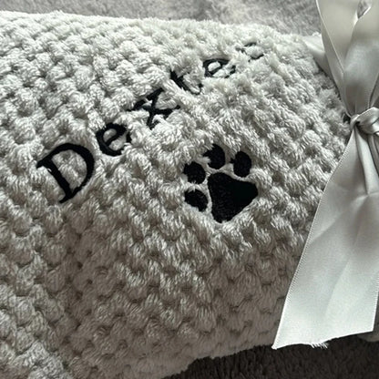 PawPrint Luxe Blanket image 3
